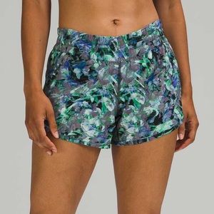 Lululemon Tracker Short 4” Rapid Flourish Multi